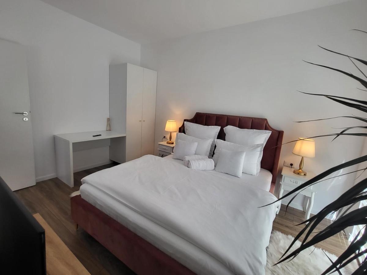 Sika Sunny Garden Apartment Arad Exteriér fotografie